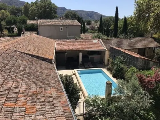 Tek Büyük Yataklı Oda, Tepe Manzaralı