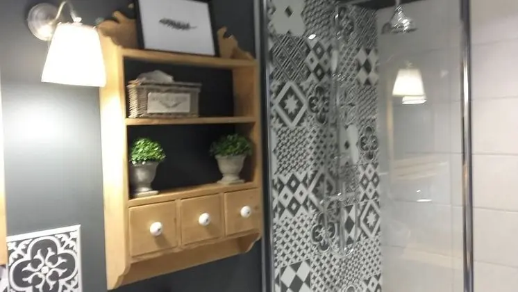 Deluxe Tek Büyük Yataklı Oda, Teras, Bahçe Manzaralı (Tourterelles)