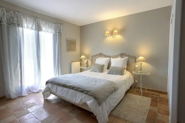 Süit, Balkon, Havuz Manzaralı (L'oliveraie)