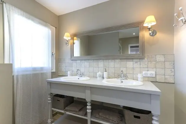 Süit, Balkon, Havuz Manzaralı (L'oliveraie)