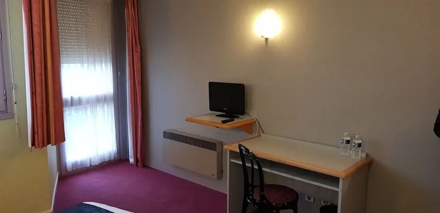 Tek Büyük Yataklı Oda, Banyolu/Duşlu