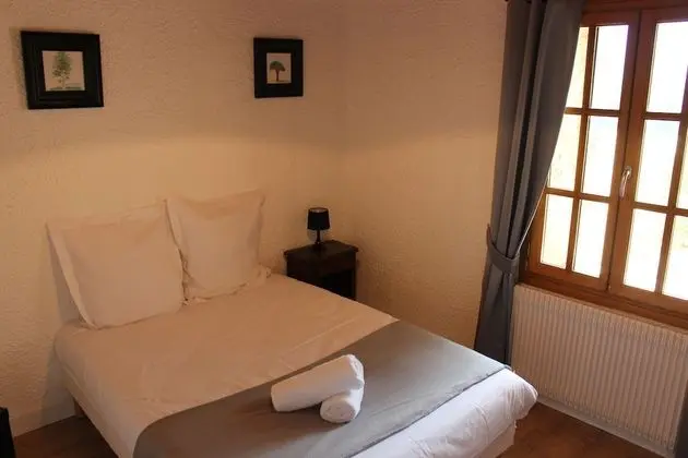 Economy Tek Büyük veya İki Ayrı Yataklı Oda