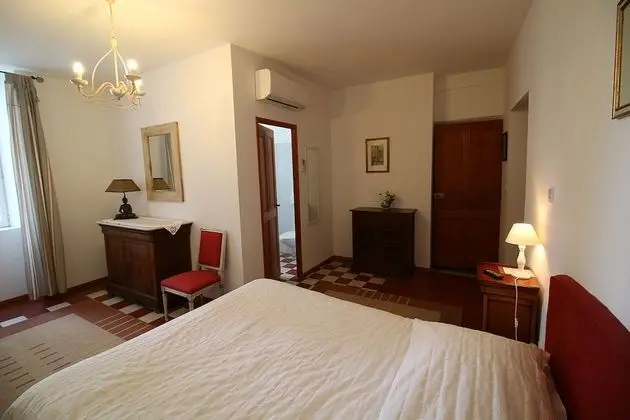 Tek Büyük Yataklı Oda (8)