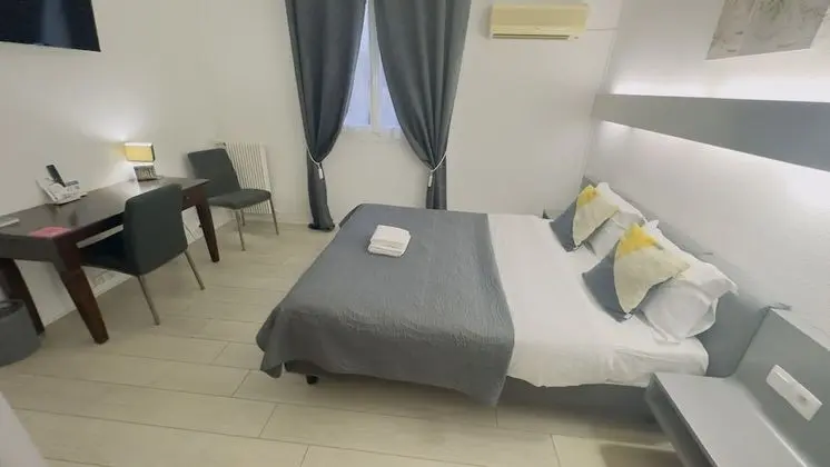 Tek Büyük veya İki Ayrı Yataklı Oda