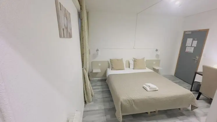 Tek Büyük veya İki Ayrı Yataklı Oda