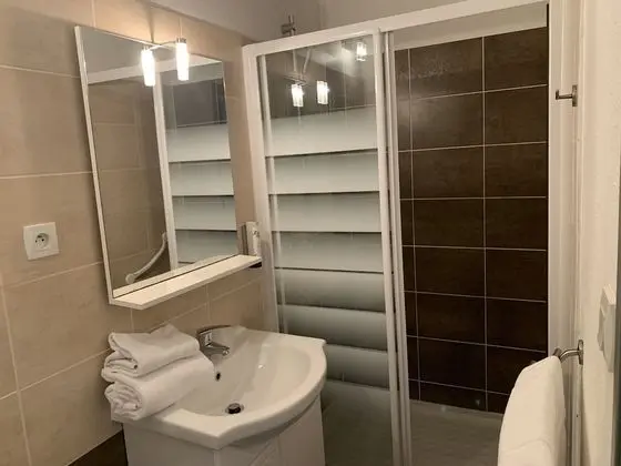 Tek Büyük veya İki Ayrı Yataklı Oda