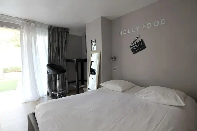 Standard Tek Büyük Yataklı Oda (Cosy)