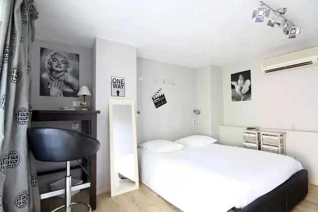Standard Tek Büyük Yataklı Oda (Cosy)