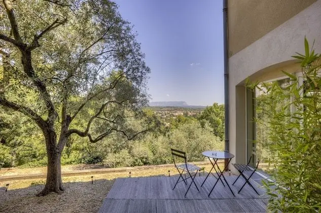 Tek Büyük Yataklı Oda (Zen)