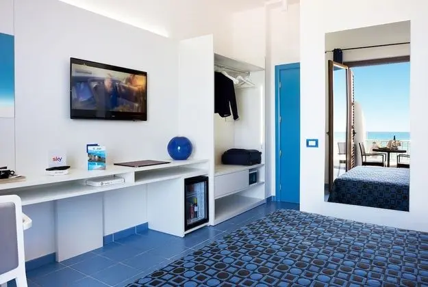 Superior Üç Kişilik Oda, Deniz Manzaralı