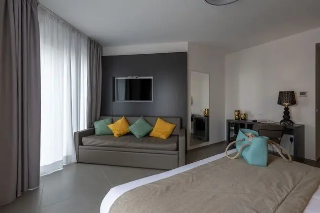 Deluxe Üç Kişilik Oda, Sigara İçilmez, Deniz Manzaralı