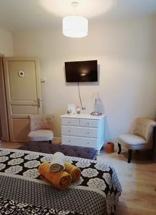 Comfort Tek Büyük Yataklı Oda (Écureuil)