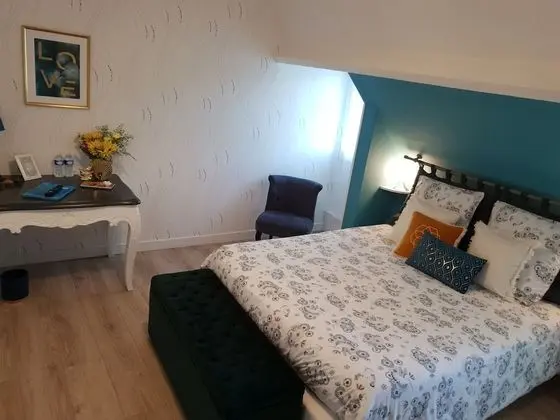 Comfort Tek Büyük Yataklı Oda (Mésange)