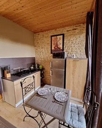 Comfort Tek Büyük Yataklı Oda (Mésange)