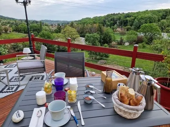 Comfort Tek Büyük Yataklı Oda (Mésange)