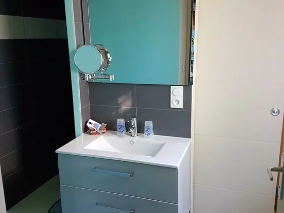 Comfort Tek Büyük Yataklı Oda, Özel Banyo (Oasis)