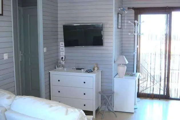 Comfort Tek Büyük Yataklı Oda, Özel Banyo (Océan)
