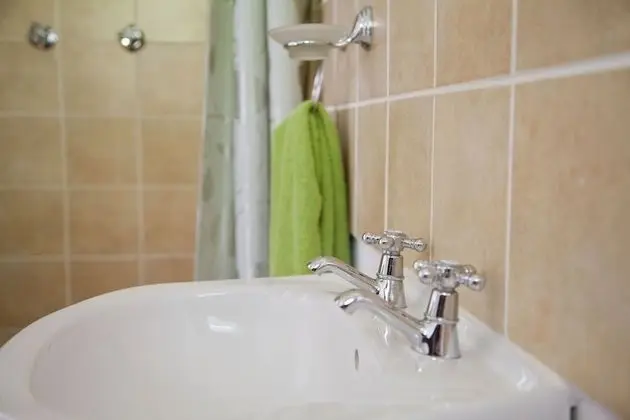 Standard Tek Büyük Yataklı Oda (Standard Room 3)