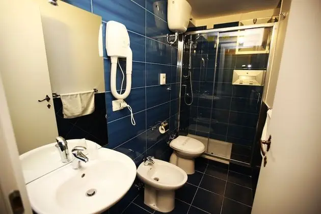 Basic Dört Kişilik Oda