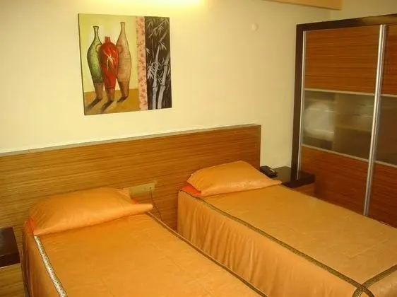 Standart Oda, Şehir Manzaralı