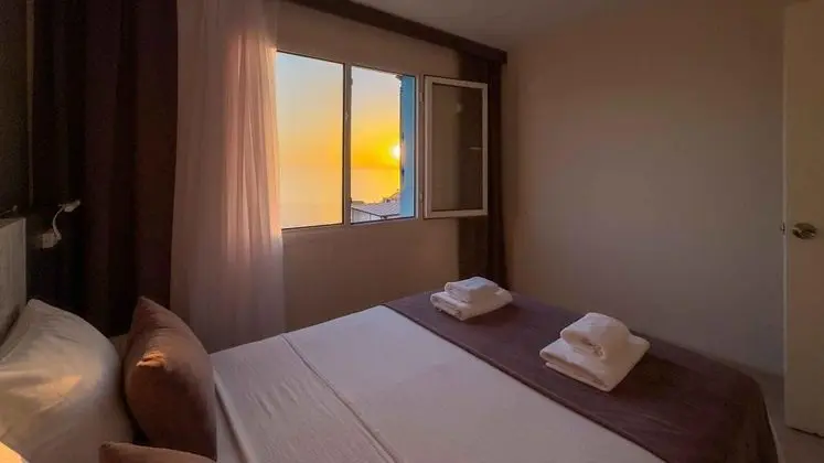Deluxe Suit 1+1 Oda, Deniz Manzaralı, Balkonlu