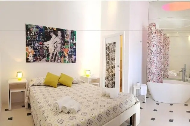 Deluxe Tek Büyük Yataklı Oda, Küvet