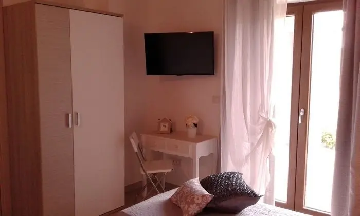 Comfort Tek Büyük Yataklı Oda, Bahçe Manzaralı