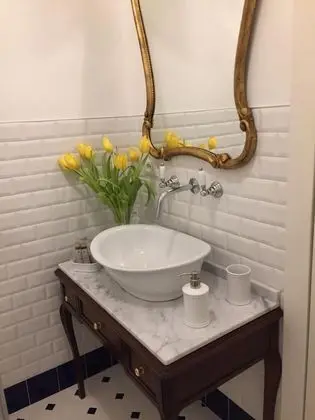 Deluxe Tek Büyük Yataklı Oda, 1 Büyük (Queen) Boy Yatak (Ofelia)