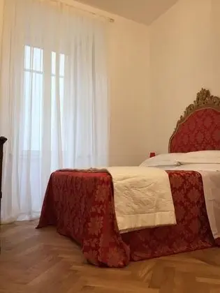 Tek Büyük Yataklı Oda, 1 Çift Kişilik Yatak (Amélie)