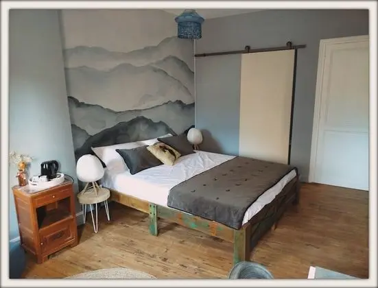 Comfort Üç Kişilik Oda, Banyolu/Duşlu, Dağ Manzaralı (La chambre le Canigou)