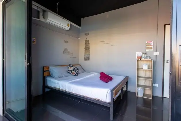 Double Room with Balcony, Shared Bathroom