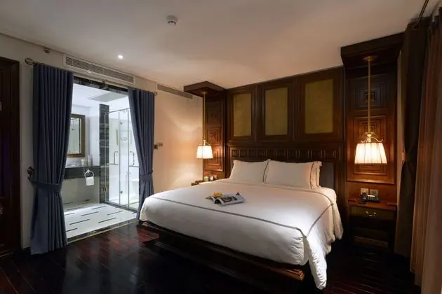 Suit King Bed One Bedroom 
