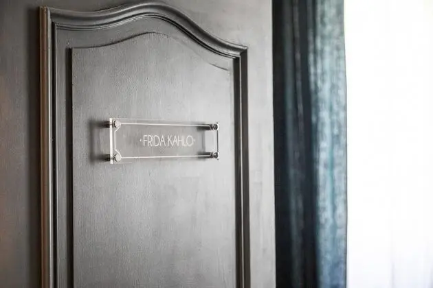 Deluxe Oda (Frieda Khalo)