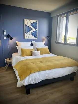 Süit, Banyolu/Duşlu, Deniz Manzaralı (4 - Chambre Conleau)