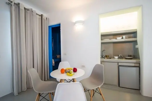 Süit, Kişiye Özel Havuzlu (Built-In Jetted Tub)