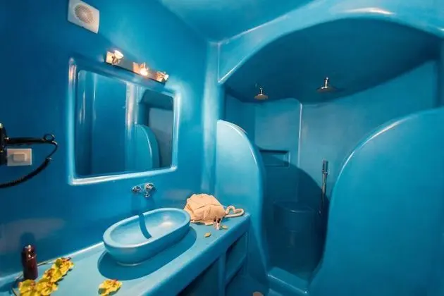 Süit, Kişiye Özel Havuzlu (Built-In Jetted Tub)
