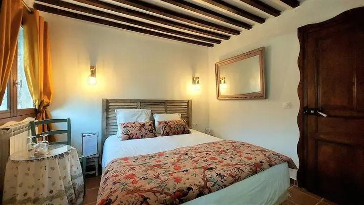 Tek Büyük Yataklı Oda, 1 Büyük (Queen) Boy Yatak, Sigara İçilmez