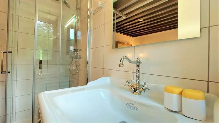 Tek Büyük Yataklı Oda, 1 Büyük (Queen) Boy Yatak, Sigara İçilmez