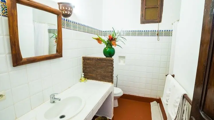 Traditional Tek Büyük Yataklı Oda