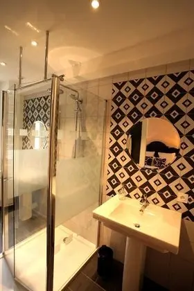 Tek Büyük Yataklı Oda (Art Deco)