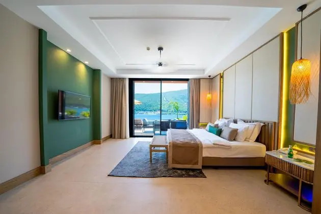 https://images.etstur.com/imgproxy/resize/2560x1440/files/images/hotelImages/etsrooms/510316/La_Blanche_Island_Bodrum_20260611130318_0.jpg