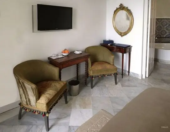 Superior Tek Büyük Yataklı Oda