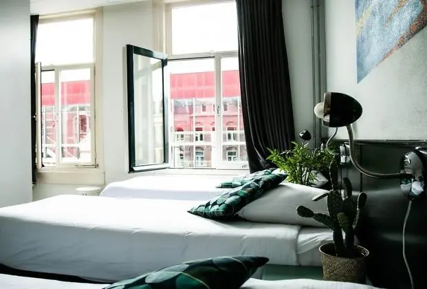 Standard Üç Kişilik Oda, 3 Tek Kişilik Yatak