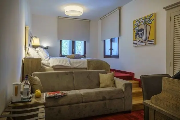 Standard Üç Kişilik Oda