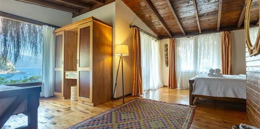 Standard Suite Oda