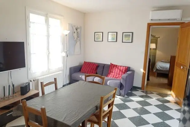 Apart Daire, Banyolu/Duşlu (Appartement de plein pied)