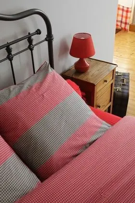 Family Dört Kişilik Oda, Birden Çok Yatak, Bahçe Manzaralı (La Marelle)