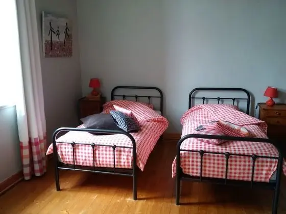 Family Dört Kişilik Oda, Birden Çok Yatak, Bahçe Manzaralı (La Marelle)