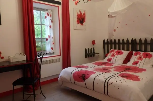 Tek Büyük Yataklı Oda (Coquelicot)