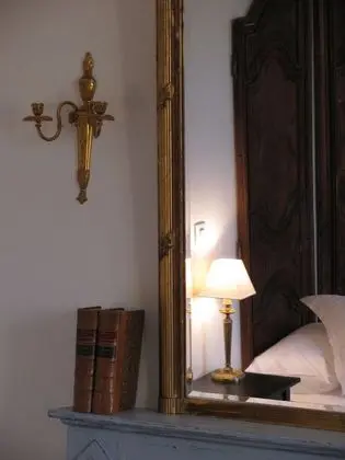 Tek Büyük Yataklı Oda (Neo Classic)